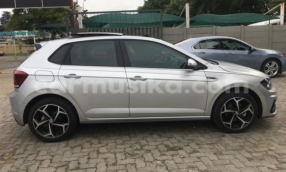 Nunua Ilio tumika Volkswagen Polo GTI Fedha Gari ndani ya Beitbridge nchini Matabeleland Kusini Nunua Ilio tumika Volkswagen Polo GTI Fedha Gari ndani ya Beitbridge nchini Matabeleland Kusini