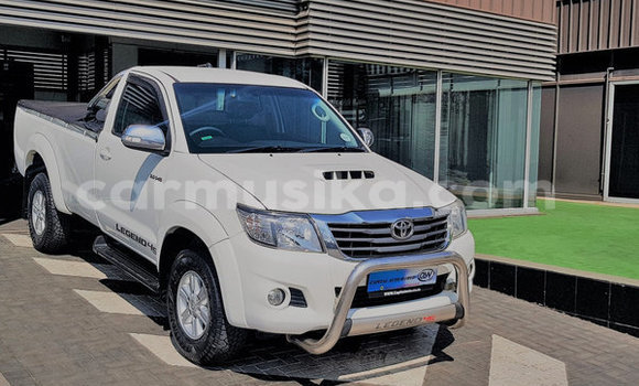 Nunua Ilio tumika Toyota Hilux Nyeupe Gari ndani ya Beitbridge nchini Matabeleland Kusini Nunua Ilio tumika Toyota Hilux Nyeupe Gari ndani ya Beitbridge nchini Matabeleland Kusini