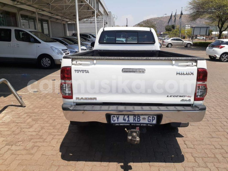 Big with watermark toyota hilux matabeleland south beitbridge 11368