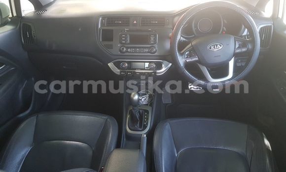 Tenga Tsaru Kia Rio Chena Mota in Beitbridge in Matabeleland South Tenga Tsaru Kia Rio Chena Mota in Beitbridge in Matabeleland South