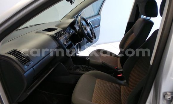 Nunua Ilio tumika Volkswagen Polo Fedha Gari ndani ya Beitbridge nchini Matabeleland Kusini Nunua Ilio tumika Volkswagen Polo Fedha Gari ndani ya Beitbridge nchini Matabeleland Kusini