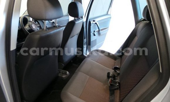 Nunua Ilio tumika Volkswagen Polo Fedha Gari ndani ya Beitbridge nchini Matabeleland Kusini Nunua Ilio tumika Volkswagen Polo Fedha Gari ndani ya Beitbridge nchini Matabeleland Kusini