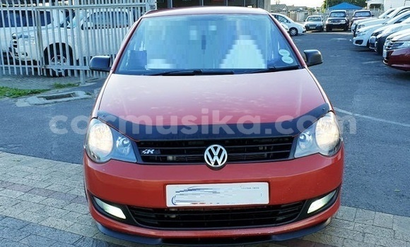 Acheter Occasion Voiture Volkswagen Polo Rouge à Beitbridge, Matabeleland South Acheter Occasion Voiture Volkswagen Polo Rouge à Beitbridge, Matabeleland South