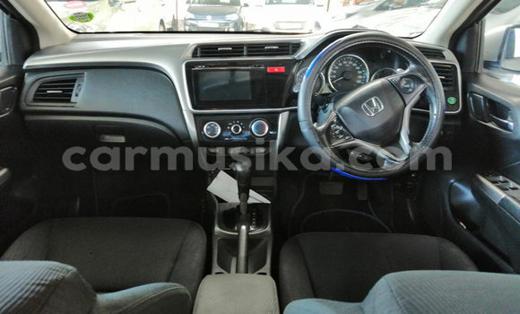 Nunua Ilio tumika Honda Ballade Fedha Gari ndani ya Beitbridge nchini Matabeleland Kusini Nunua Ilio tumika Honda Ballade Fedha Gari ndani ya Beitbridge nchini Matabeleland Kusini