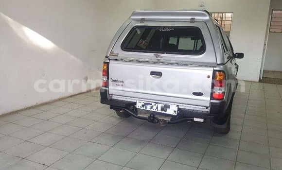 Nunua Ilio tumika Ford B-MAX Fedha Gari ndani ya Beitbridge nchini Matabeleland Kusini Nunua Ilio tumika Ford B-MAX Fedha Gari ndani ya Beitbridge nchini Matabeleland Kusini