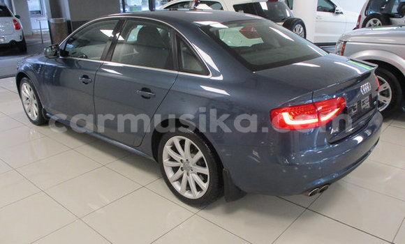 Acheter Occasion Voiture Audi A4 Autre à Beitbridge, Matabeleland South Acheter Occasion Voiture Audi A4 Autre à Beitbridge, Matabeleland South
