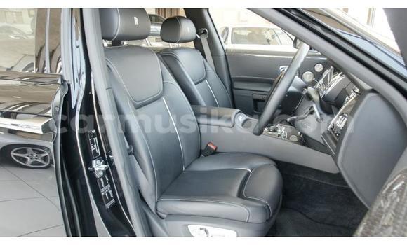 Tenga Tsaru Rolls-Royce Phantom Nhema Mota in Avondale in Harare Tenga Tsaru Rolls-Royce Phantom Nhema Mota in Avondale in Harare