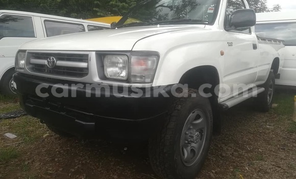 Acheter Occasion Voiture Toyota Hilux Blanc à Harare, Harare Acheter Occasion Voiture Toyota Hilux Blanc à Harare, Harare