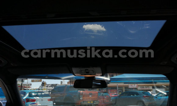 Tenga Tsaru BMW 3–Series Sirivha Mota in Beitbridge in Matabeleland South Tenga Tsaru BMW 3–Series Sirivha Mota in Beitbridge in Matabeleland South