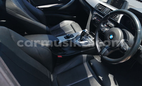 Tenga Tsaru BMW 3–Series Sirivha Mota in Beitbridge in Matabeleland South Tenga Tsaru BMW 3–Series Sirivha Mota in Beitbridge in Matabeleland South