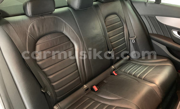 Tenga Tsaru Mercedes‒Benz C–Class Chena Mota in Beitbridge in Matabeleland South Tenga Tsaru Mercedes‒Benz C–Class Chena Mota in Beitbridge in Matabeleland South