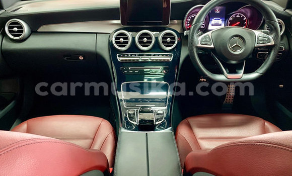 Acheter Occasion Voiture Mercedes‒Benz C–Class Noir à Beitbridge, Matabeleland South Acheter Occasion Voiture Mercedes‒Benz C–Class Noir à Beitbridge, Matabeleland South