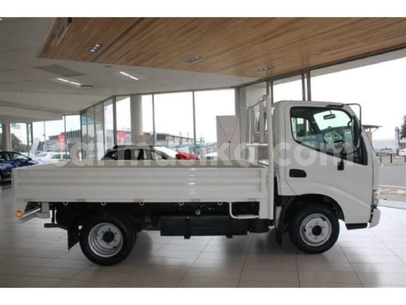 Big with watermark toyota dyna bulawayo bulawayo 11400