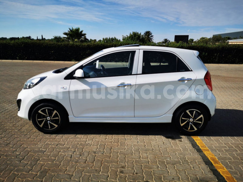 Big with watermark kia picanto matabeleland south beitbridge 11407