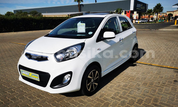 Acheter Occasion Voiture Kia Picanto Blanc à Beitbridge, Matabeleland South Acheter Occasion Voiture Kia Picanto Blanc à Beitbridge, Matabeleland South