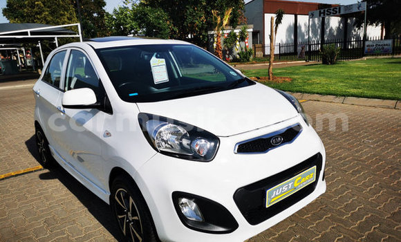 Acheter Occasion Voiture Kia Picanto Blanc à Beitbridge, Matabeleland South Acheter Occasion Voiture Kia Picanto Blanc à Beitbridge, Matabeleland South