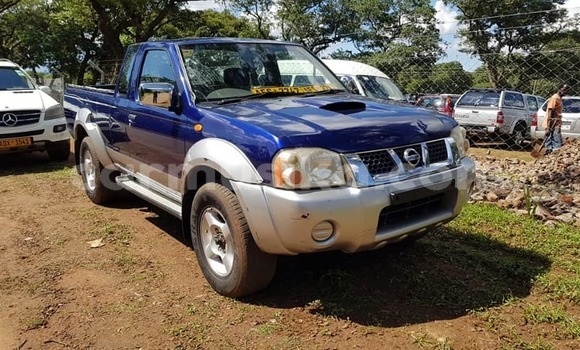 Acheter Occasion Voiture Nissan Navara Bleu à Harare, Harare Acheter Occasion Voiture Nissan Navara Bleu à Harare, Harare