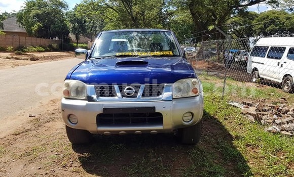Acheter Occasion Voiture Nissan Navara Bleu à Harare, Harare Acheter Occasion Voiture Nissan Navara Bleu à Harare, Harare