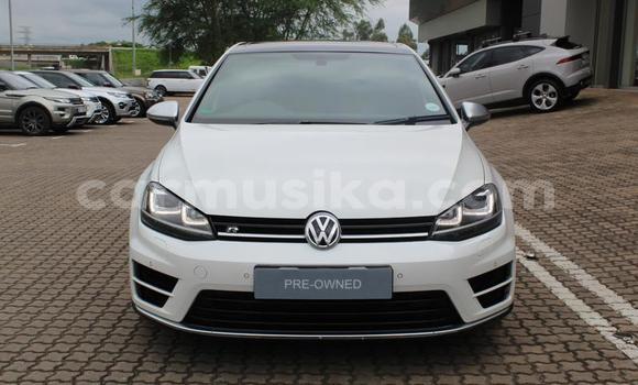 Acheter Occasion Voiture Volkswagen Golf R Blanc à Bulawayo, Bulawayo Acheter Occasion Voiture Volkswagen Golf R Blanc à Bulawayo, Bulawayo