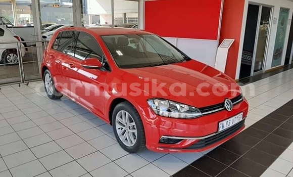 Tenga Tsaru Volkswagen Golf Tsvuku Mota in Beitbridge in Matabeleland South Tenga Tsaru Volkswagen Golf Tsvuku Mota in Beitbridge in Matabeleland South