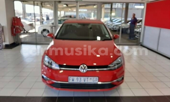 Tenga Tsaru Volkswagen Golf Tsvuku Mota in Beitbridge in Matabeleland South Tenga Tsaru Volkswagen Golf Tsvuku Mota in Beitbridge in Matabeleland South