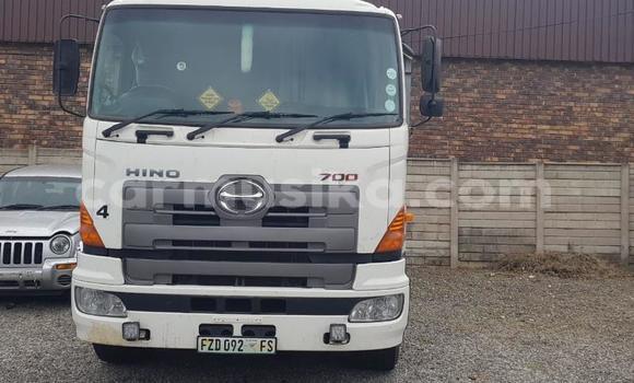 Acheter Occasion Voiture Hawtai Laville Blanc à Beitbridge, Matabeleland South Acheter Occasion Voiture Hawtai Laville Blanc à Beitbridge, Matabeleland South