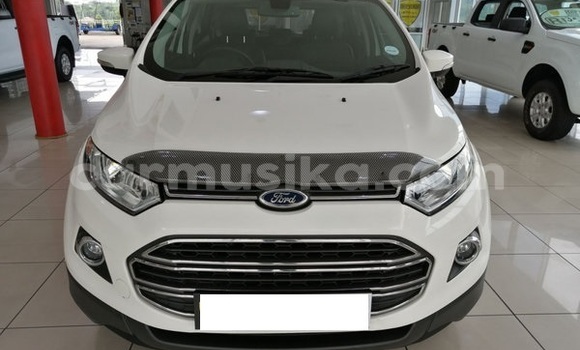 Tenga Tsaru Ford Escort Chena Mota in Beitbridge in Matabeleland South Tenga Tsaru Ford Escort Chena Mota in Beitbridge in Matabeleland South