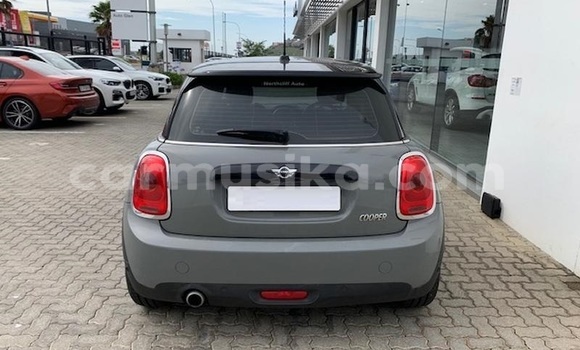 Buy Used MINI Cooper Other Car in Beitbridge in Matabeleland South Buy Used MINI Cooper Other Car in Beitbridge in Matabeleland South