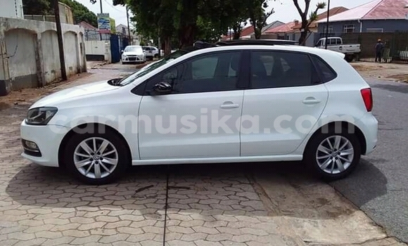 Tenga Tsaru Volkswagen Polo Chena Mota in Beitbridge in Matabeleland South Tenga Tsaru Volkswagen Polo Chena Mota in Beitbridge in Matabeleland South