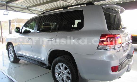 Buy Used Toyota Land Cruiser Prado Silver Car in Harare in Harare Buy Used Toyota Land Cruiser Prado Silver Car in Harare in Harare