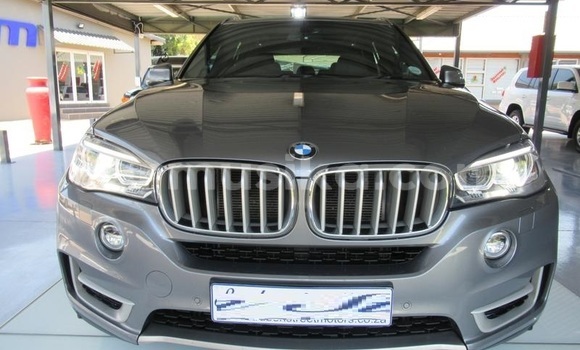 Tenga Tsaru BMW X5 M Sirivha Mota in Belvedere in Harare Tenga Tsaru BMW X5 M Sirivha Mota in Belvedere in Harare