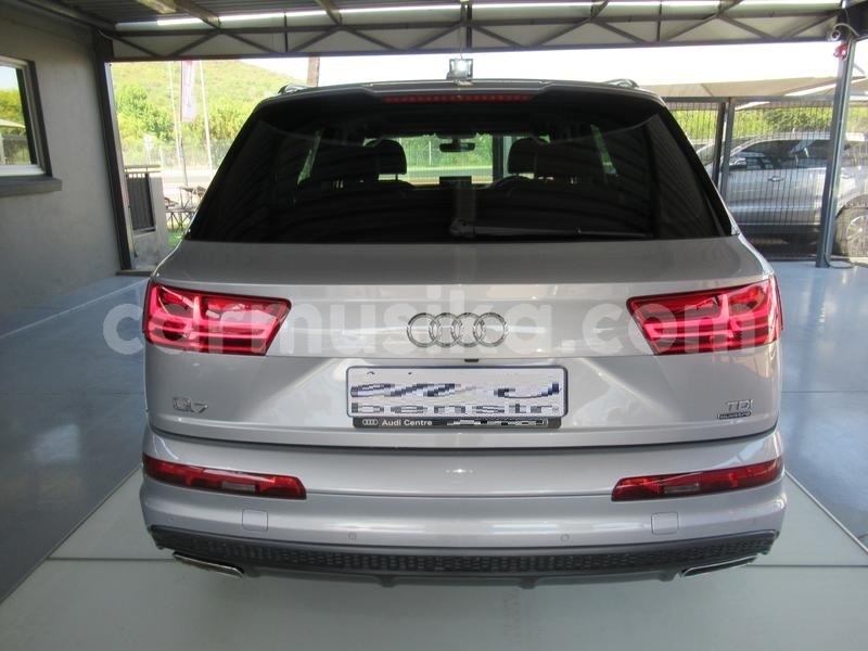 Big with watermark audi q7 harare belvedere 11470