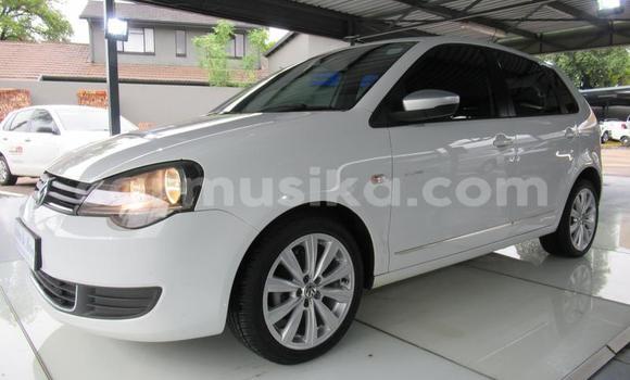 Buy Used Volkswagen Polo White Car in Belvedere in Harare Buy Used Volkswagen Polo White Car in Belvedere in Harare