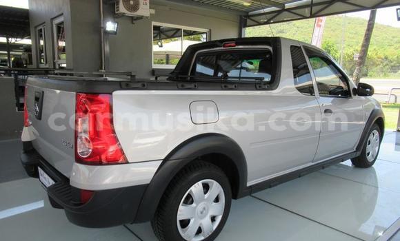 Buy Used Nissan NP 300 Silver Car in Beitbridge in Matabeleland South Buy Used Nissan NP 300 Silver Car in Beitbridge in Matabeleland South