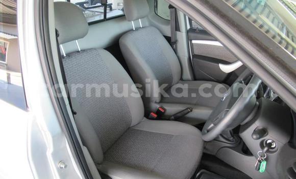 Buy Used Nissan NP 300 Silver Car in Beitbridge in Matabeleland South Buy Used Nissan NP 300 Silver Car in Beitbridge in Matabeleland South