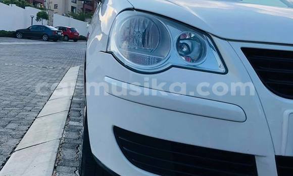 Tenga Tsaru Volkswagen Polo Chena Mota in Beitbridge in Matabeleland South Tenga Tsaru Volkswagen Polo Chena Mota in Beitbridge in Matabeleland South