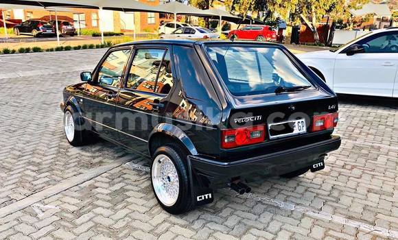 Acheter Occasion Voiture Volkswagen Golf Noir à Beitbridge, Matabeleland South Acheter Occasion Voiture Volkswagen Golf Noir à Beitbridge, Matabeleland South