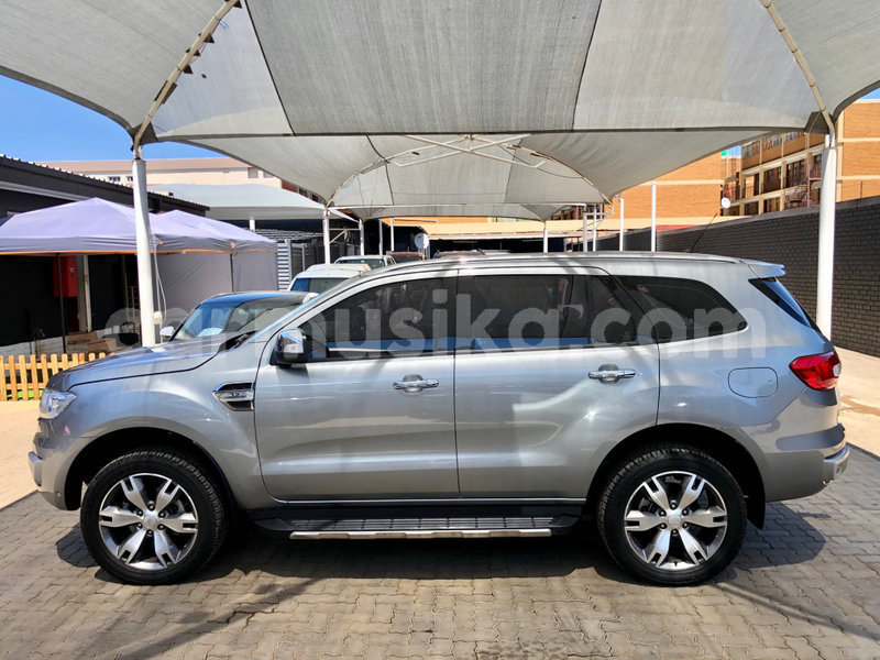 Big with watermark ford everest matabeleland south beitbridge 11485