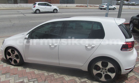 Tenga Tsaru Volkswagen Golf Chena Mota in Beitbridge in Matabeleland South Tenga Tsaru Volkswagen Golf Chena Mota in Beitbridge in Matabeleland South