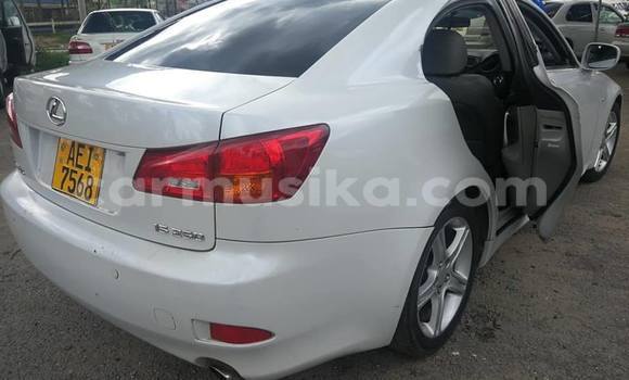 Tenga Tsaru Lexus IS Chena Mota in Harare in Harare Tenga Tsaru Lexus IS Chena Mota in Harare in Harare