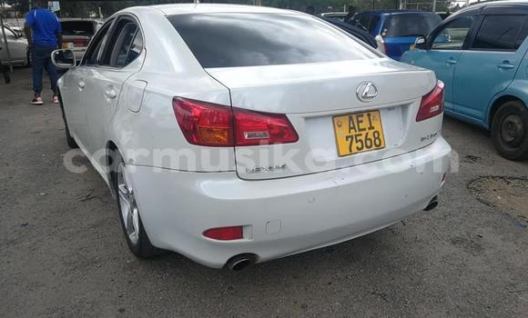 Tenga Tsaru Lexus IS Chena Mota in Harare in Harare Tenga Tsaru Lexus IS Chena Mota in Harare in Harare