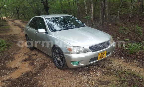 Tenga Tsaru Toyota Altezza Sirivha Mota in Harare in Harare Tenga Tsaru Toyota Altezza Sirivha Mota in Harare in Harare