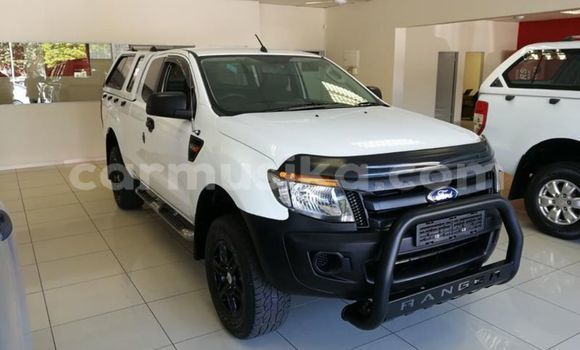 Acheter Occasion Voiture Ford Ranger Blanc à Beitbridge, Matabeleland South Acheter Occasion Voiture Ford Ranger Blanc à Beitbridge, Matabeleland South