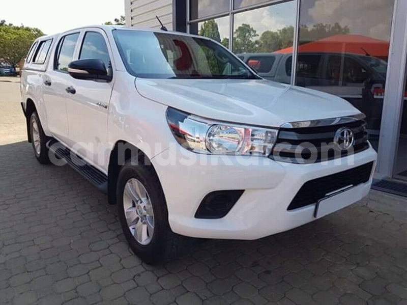 Big with watermark toyota hilux matabeleland south beitbridge 11528