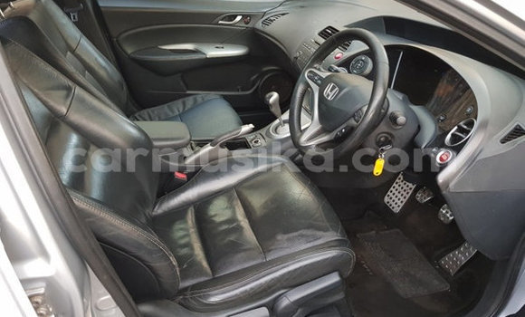 Tenga Tsaru Honda Civic Sirivha Mota in Beitbridge in Matabeleland South Tenga Tsaru Honda Civic Sirivha Mota in Beitbridge in Matabeleland South