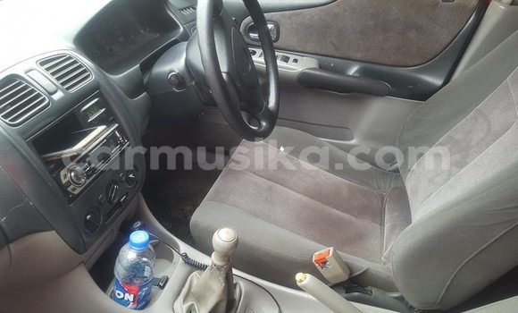 Tenga Tsaru Mazda Familia Tsvuku Mota in Harare in Harare Tenga Tsaru Mazda Familia Tsvuku Mota in Harare in Harare