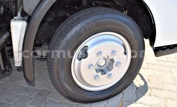 Nunua Ilio tumika Toyota Dyna Nyeupe Gari ndani ya Beitbridge nchini Matabeleland Kusini Nunua Ilio tumika Toyota Dyna Nyeupe Gari ndani ya Beitbridge nchini Matabeleland Kusini