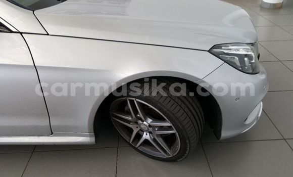 Buy Used Mercedes‒Benz E-klasse AMG Silver Car in Beitbridge in Matabeleland South Buy Used Mercedes‒Benz E-klasse AMG Silver Car in Beitbridge in Matabeleland South