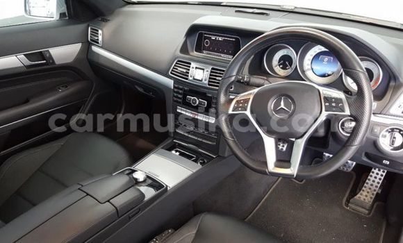 Buy Used Mercedes‒Benz E-klasse AMG Silver Car in Beitbridge in Matabeleland South Buy Used Mercedes‒Benz E-klasse AMG Silver Car in Beitbridge in Matabeleland South