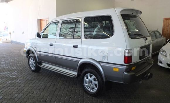 Acheter Occasion Voiture Toyota Hiace Autre à Beitbridge, Matabeleland South Acheter Occasion Voiture Toyota Hiace Autre à Beitbridge, Matabeleland South